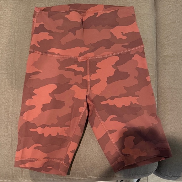 Lululemon Camo Shorts - Picture 1 of 4